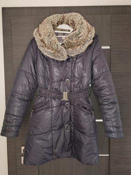 Dámska vetrovka č.40, 40