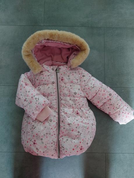 Zimna bundicka s odnimatelnou kozusinkou, takko,86