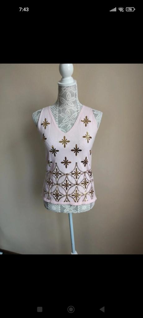 Dámske svetrikove tieklo, 