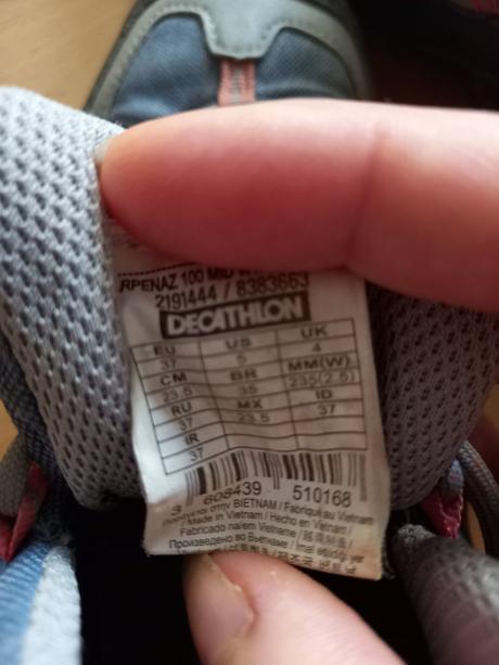 Turistické topanky, 37