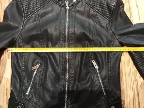 Kozenkova bunda, amisu,m