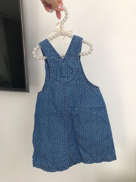 Riflové šaty na traky, 86