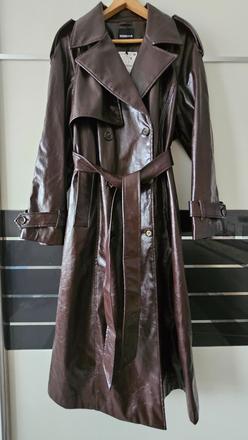 Kožený trenčkot, bershka,l