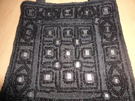 Mala cierna kabelka, 