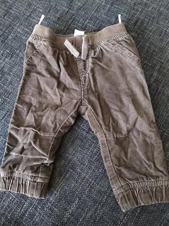 Hnedé podšité menčestráčky značky c&a, veľkosť 68, c&a,68