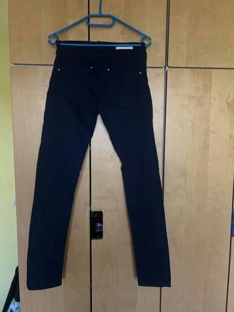 Tmavomodré nohavice stradivarius, stradivarius,38