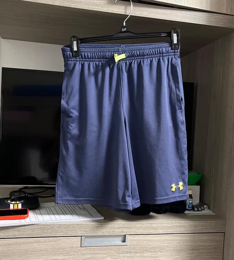 Kratasy, under armour,158