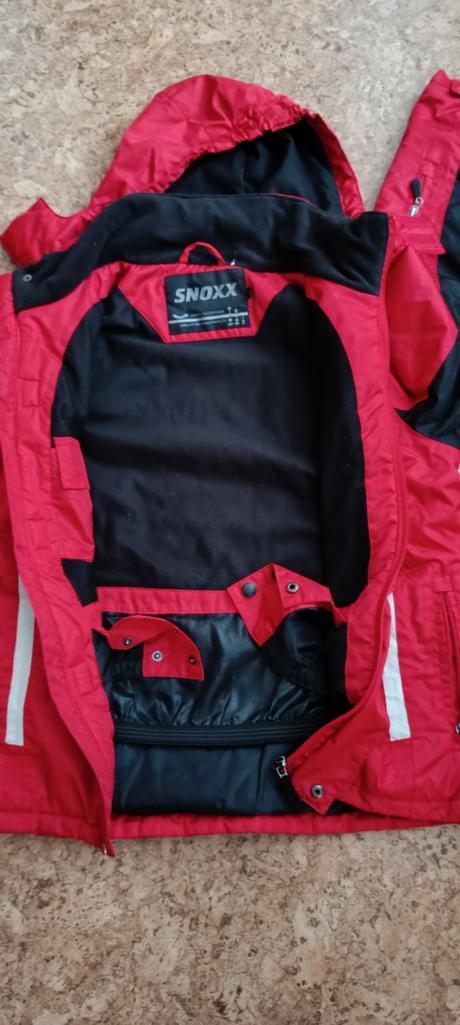 Lyžiarska bunda, decathlon,152