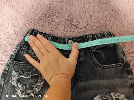 Široké dievčenské rifle, 122