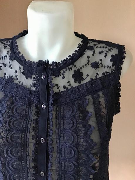 Krasna krajkova bluzka /1., 40