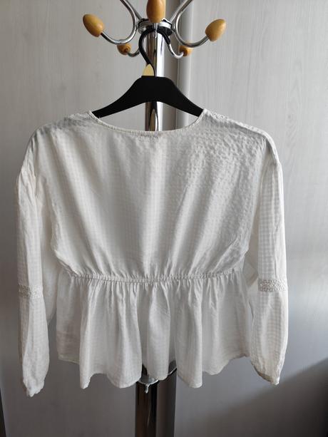 Romantická blúzka, m