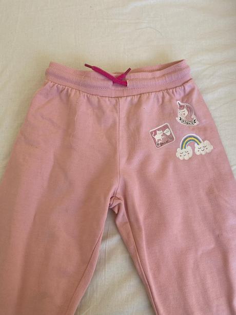 Ružové tepláky, 122