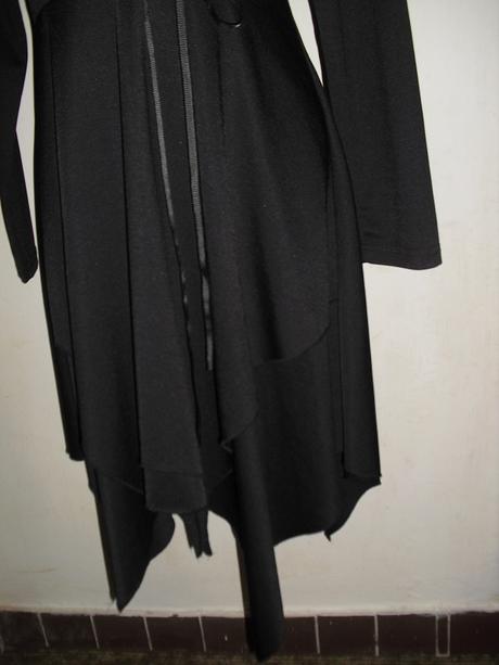 Goticke metalisticke saty s kridlami, m