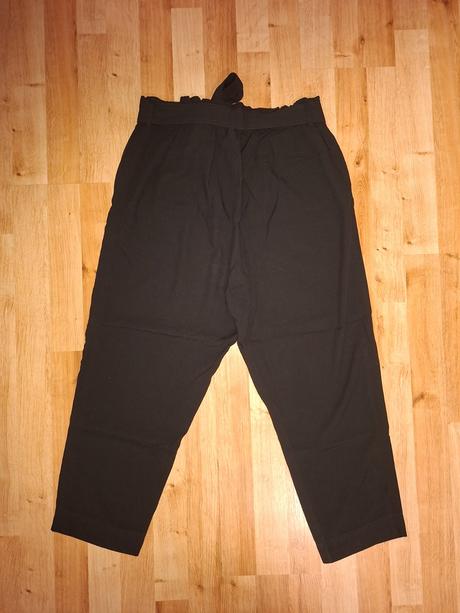 Elegantné nohavice 7/8 s opaskom, h&m,38