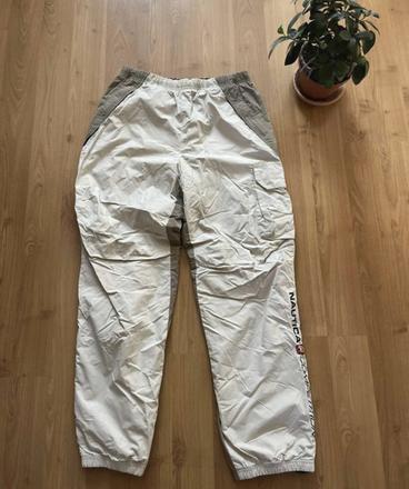 Šuštiakové nohavice/ šušťaky/ športové nohavice, s