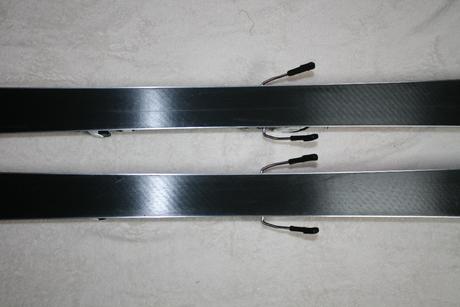 Lyže rossignol hero 160 cm , drevene ajdro, rossignol,160-169 cm