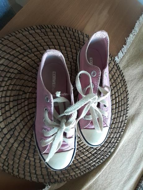 Ruzove converse c.30, converse,30