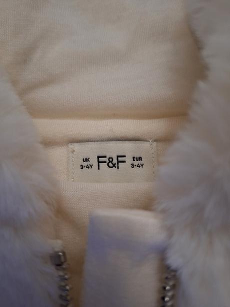 Kozusinkova bundička, f&f,110