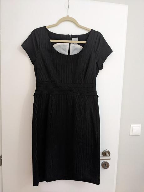 Čierne pásikavé puzdrové šaty, h&m,40