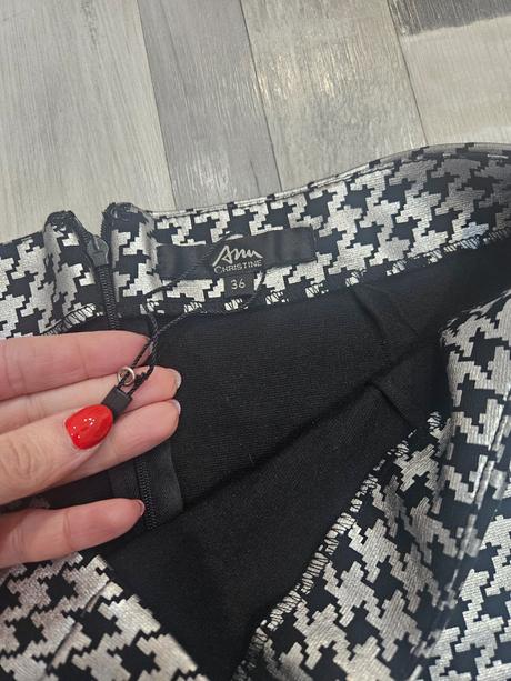 Dámska sukňa zn.ann christine, s