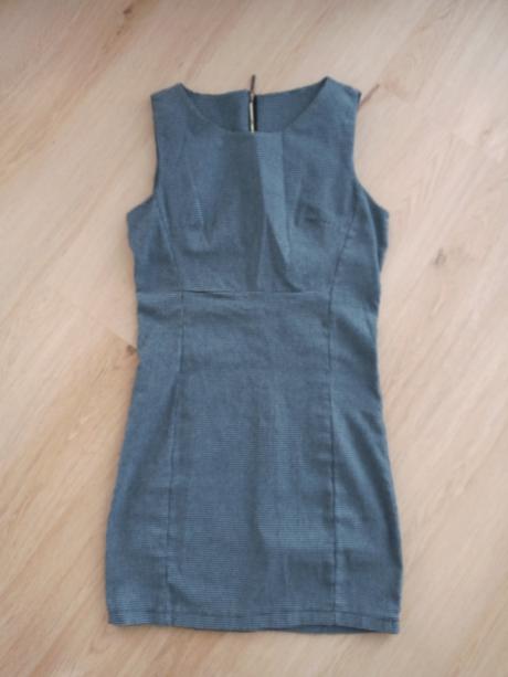 Kárované mini šaty, s