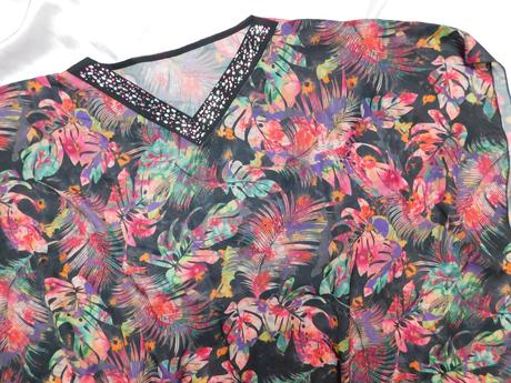 Kvalitna velmi pekna tunika, 