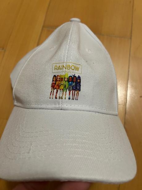 Rainbow high šiltovka a ciapka 54, 54