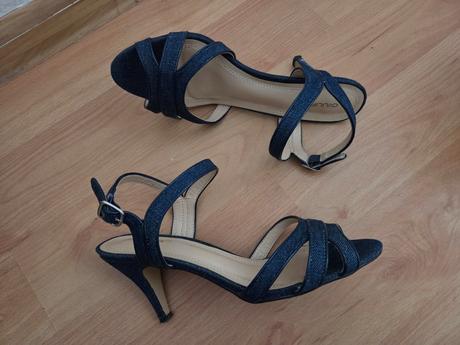 Rifĺové sandále, 40