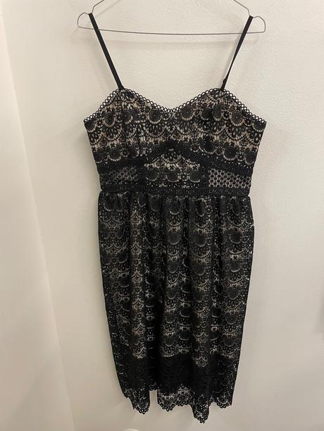 Luxusne šaty, f&f,40