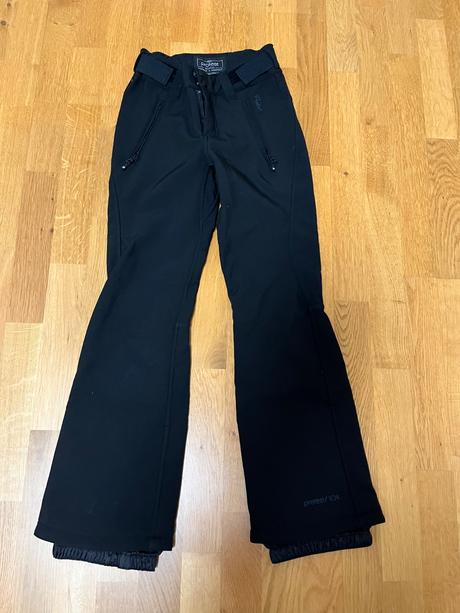 Krasne oteplovacky protest 152, 152