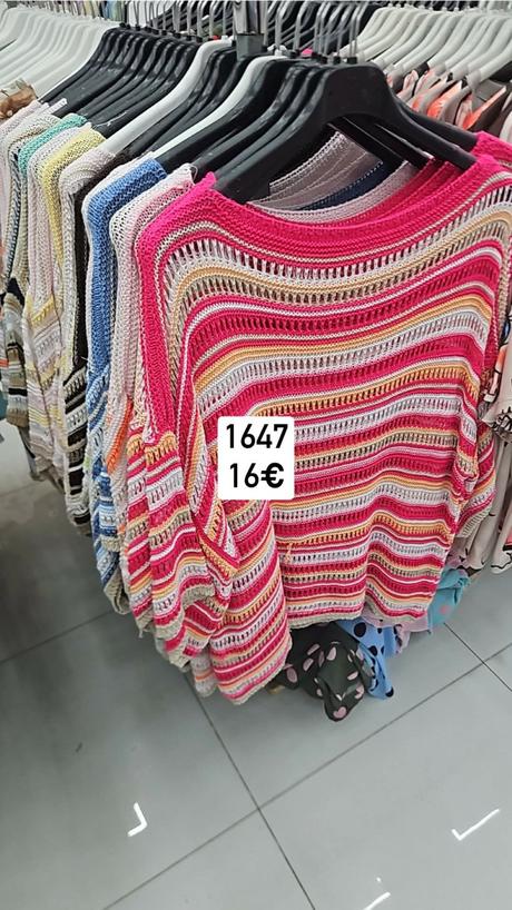 Vzorovaný prešívaný svetrík losos,