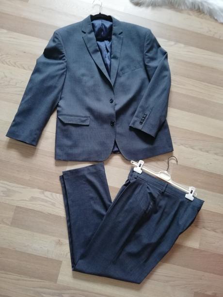 Sako  a nohavice, 52