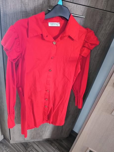 Červená blúzka s opaskom, 36