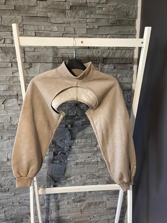 Zara v.s, zara,s