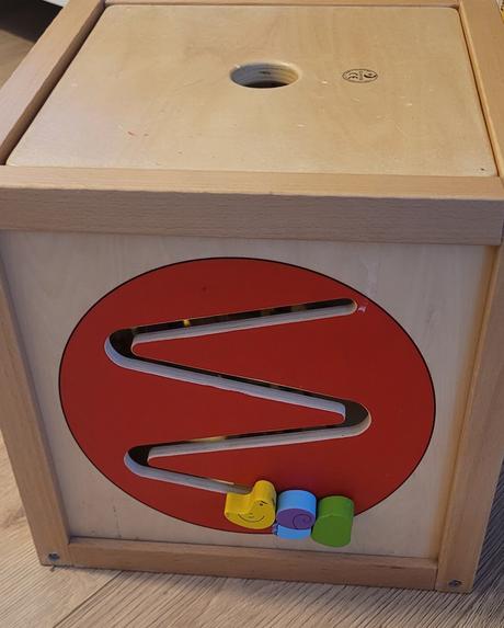 Veľká interaktívna kocka,