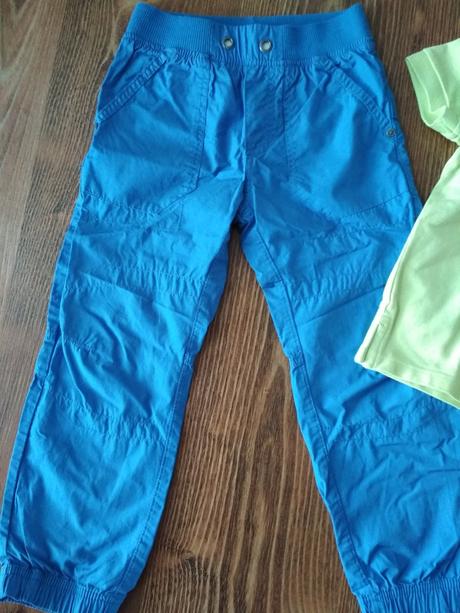 Nohavice a tričko 110, 104–116