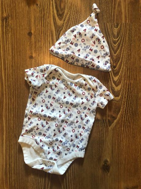 Body mickey mouse + čiapka, disney,80