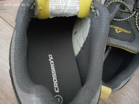 2x tenisky (už s poštovným), 35