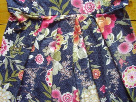 Šaty, aj ako tehotenské, m