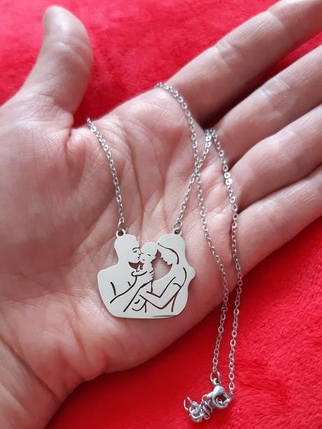 Retiazka s príveskom,