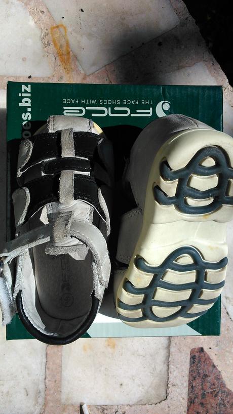 Kozenne sandalky , 19