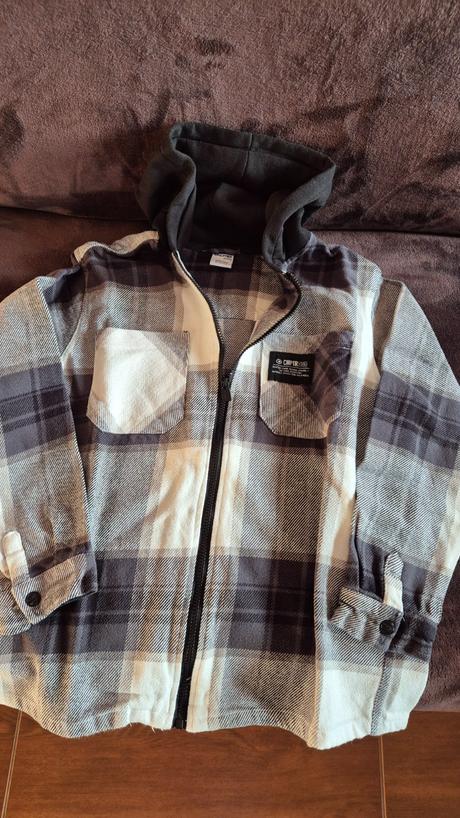 Mikina, chapter young,158