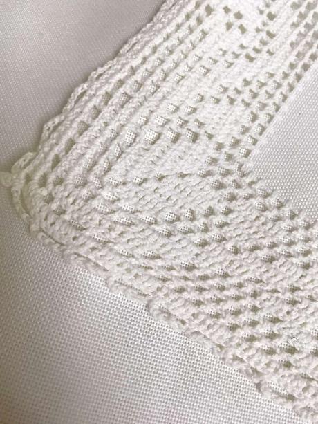 Veľký sviatočný luxusný obrus,