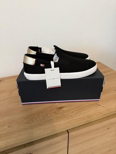 Tommy hilfiger slip-on, tommy hilfiger,39