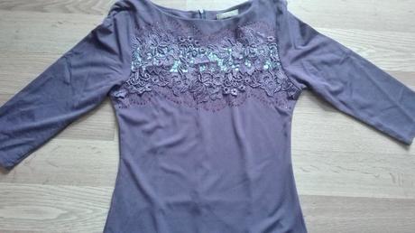 Fialové šaty s 3/4 rukávmi, 40