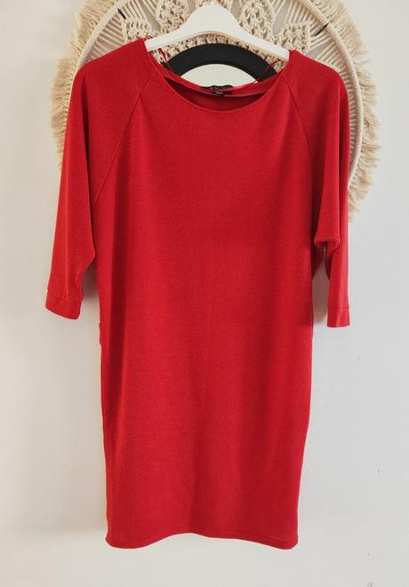 Červené šaty amisu, amisu,m