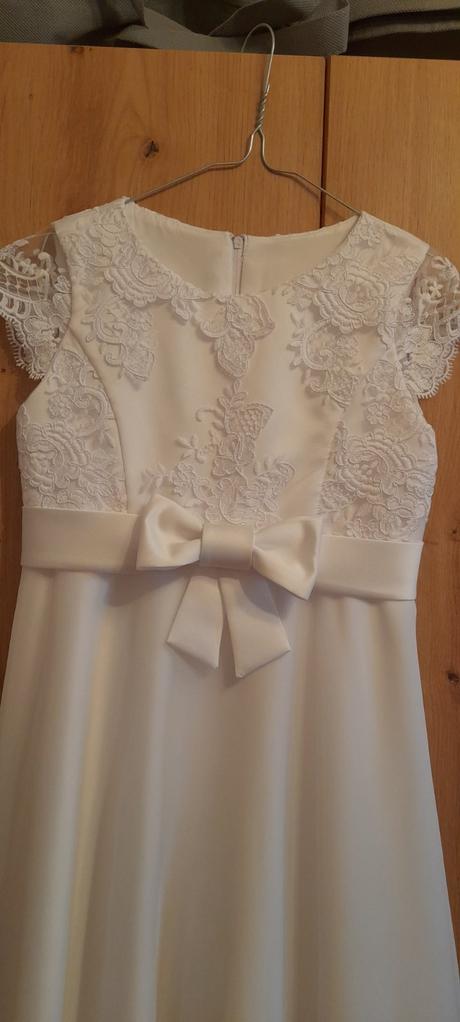 Šaty na 1.sväté prijímanie, 128