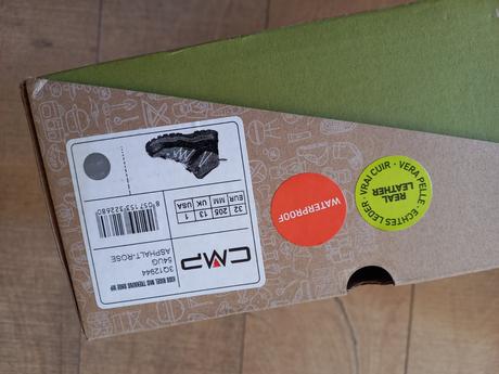 Turisticke topanky cmp 32, 32