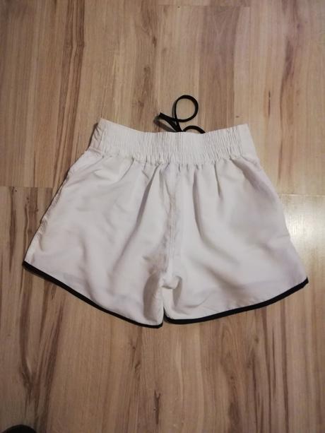 Šortky dámske, l