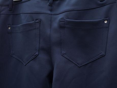 Tmavomodré nohavice, yessica,38